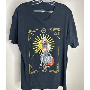 Cloak LG The Sun Tarot Card Skeleton Graphic TShirt Men Black gamer Markiplier